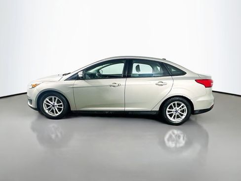 Used 2015 Ford Focus SE image 8