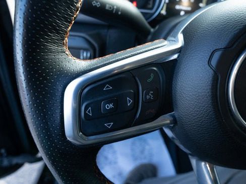 Used 2023 Jeep Gladiator Mojave w/ Cold Weather Group image 24