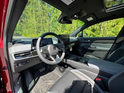 New 2026 Honda Prologue Touring image 8