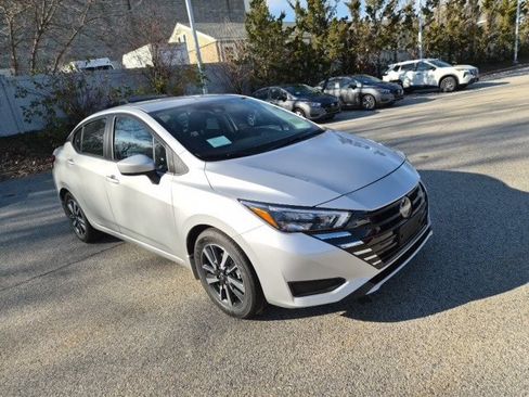 New 2025 Nissan Versa SV w/ Trunk Package image 4