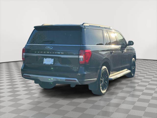 Used 2023 Ford Expedition Max XLT AWD/4WD image 4