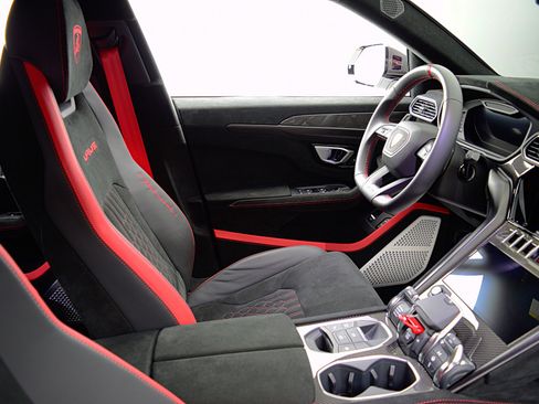 Used 2024 Lamborghini Urus Performante image 37