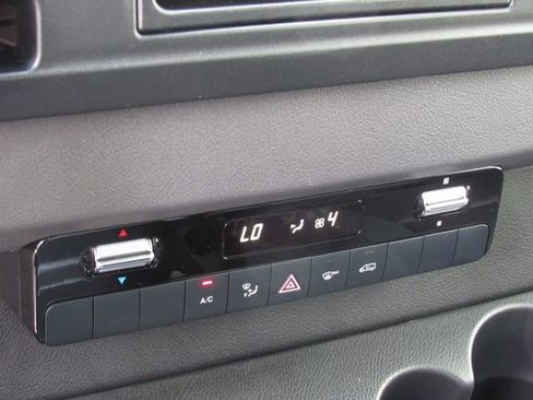 Certified 2025 Mercedes-Benz Sprinter 2500 image 30