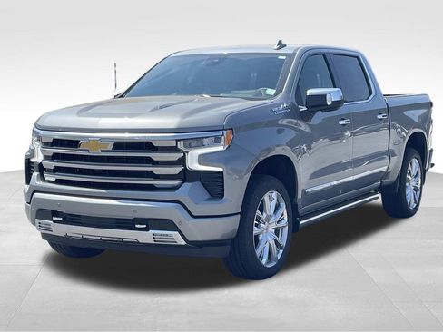 New 2026 Chevrolet Silverado 1500 High Country AWD/4WD image 7