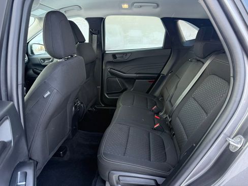 Used 2025 Ford Escape Active w/ Cold Weather Package AWD/4WD image 15