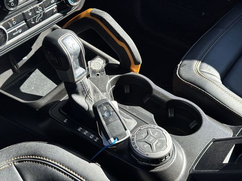 Used 2023 Ford Bronco Badlands w/ Sasquatch Package image 35