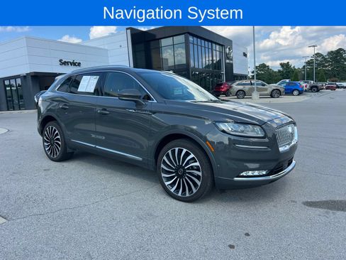 Used 2023 Lincoln Nautilus Black Label AWD/4WD image 3