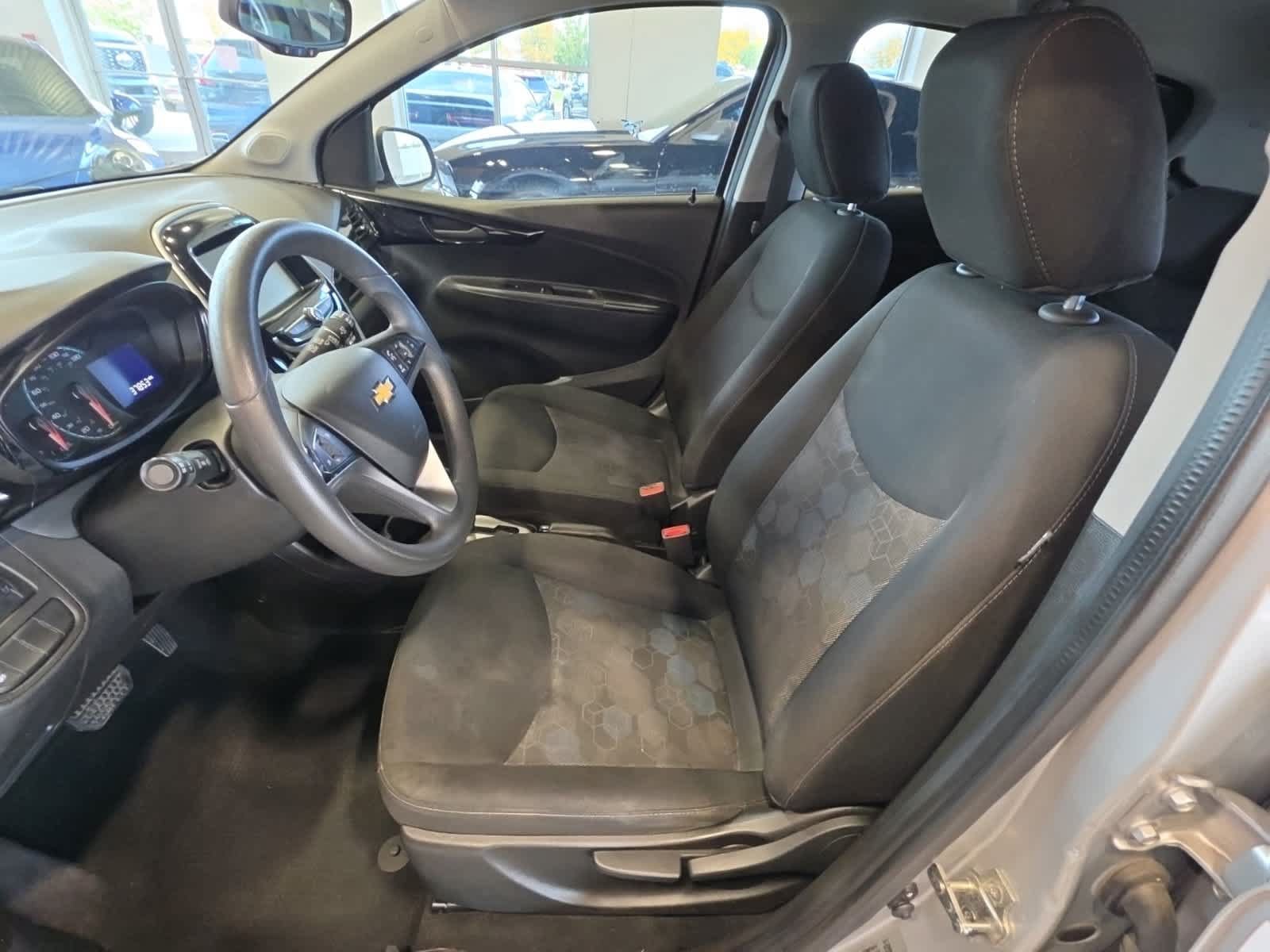 Used 2018 Chevrolet Spark LT FWD image 18
