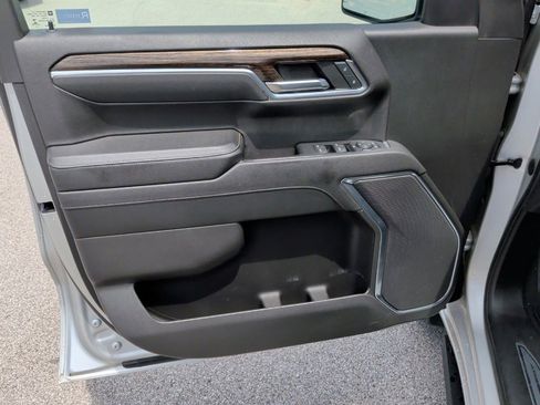 Used 2022 GMC Sierra 1500 Elevation AWD/4WD image 10