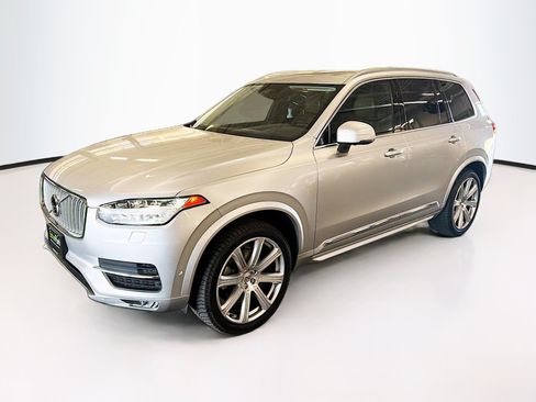 Used 2018 Volvo XC90 T6 Inscription w/ Convenience Package AWD/4WD image 3