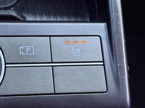Certified 2025 Hyundai Kona SEL FWD image 4