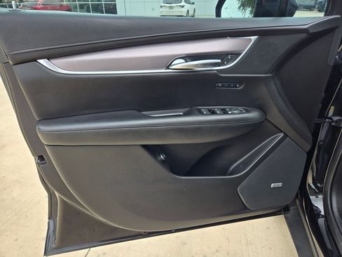 Certified 2019 Cadillac XT5 Luxury FWD image 19
