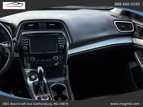 Used 2017 Nissan Maxima 3.5 SV FWD image 28
