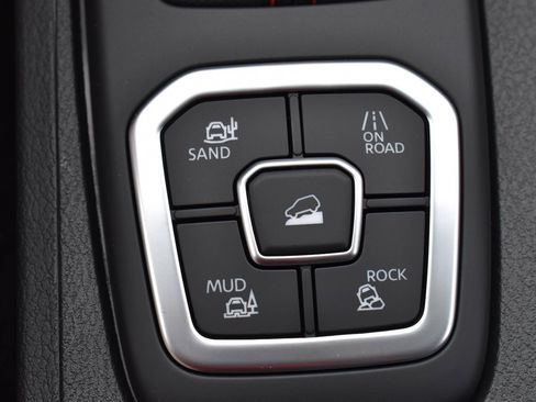 New 2026 Nissan Frontier PRO-4X w/ Pro-4x Convenience Package AWD/4WD image 52