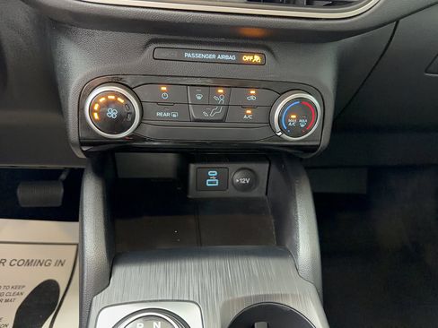 Certified 2022 Ford Escape SE FWD image 21