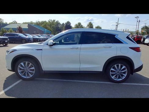 Used 2022 INFINITI QX50 Luxe AWD/4WD image 5