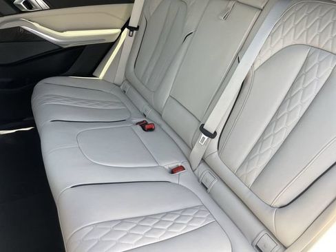 Used 2026 BMW X5 M60i w/ Executive Package AWD/4WD image 16