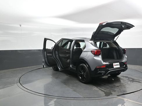 Used 2024 Buick Encore GX Sport Touring AWD/4WD image 50