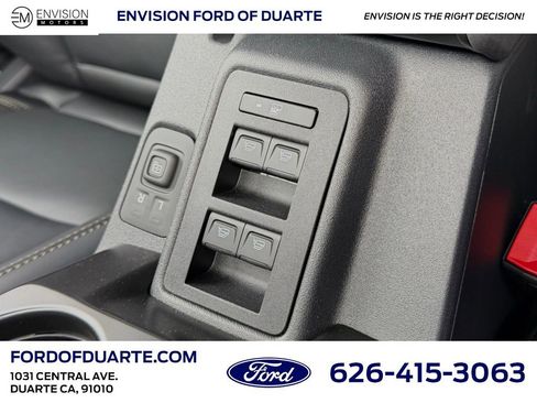 New 2025 Ford Bronco Badlands image 24