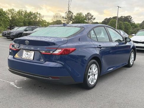 Used 2025 Toyota Camry LE FWD image 3