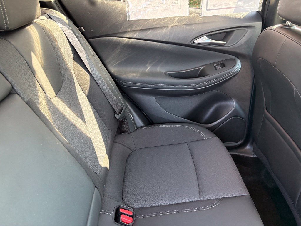 Used 2022 Buick Encore GX Select w/ Experience Buick Package FWD image 35