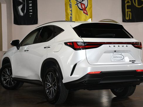 Used 2025 Lexus NX 350h AWD w/ Cold Area Package image 6