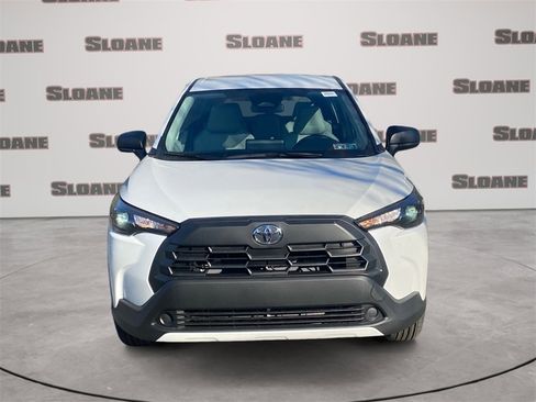 New 2026 Toyota Corolla Cross L image 8
