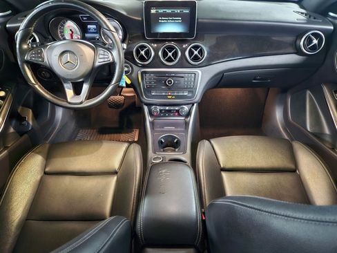 Used 2016 Mercedes-Benz CLA 250 image 17