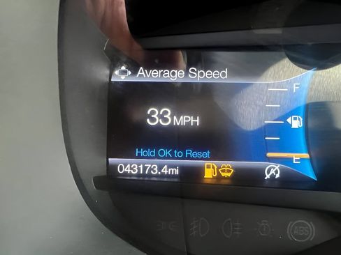 Certified 2022 Ford Edge SEL w/ Convenience Package AWD/4WD image 13