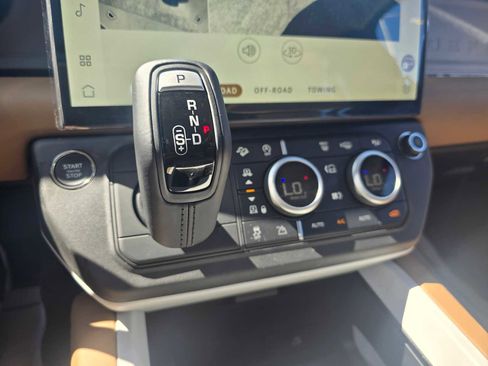 New 2026 Land Rover Defender 110 S image 29