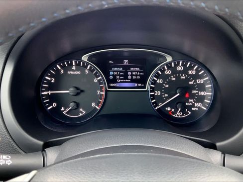 Used 2017 Nissan Altima 2.5 SR FWD image 25
