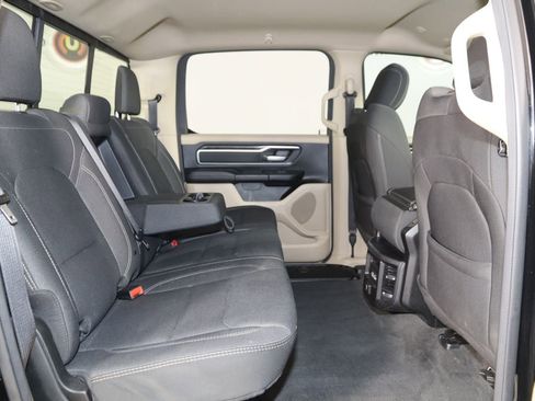 Used 2020 RAM 1500 Big Horn AWD/4WD image 13