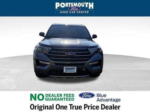 Used 2022 Ford Explorer XLT w/ Equipment Group 202A image 9