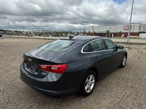 Used 2020 Chevrolet Malibu LS w/ LPO, Convenience Package 1 FWD image 5