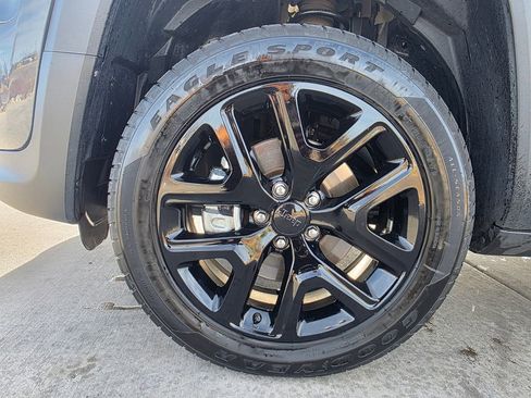 Used 2023 Jeep Renegade Altitude w/ Convenience Group I image 36