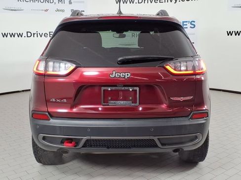 Used 2019 Jeep Cherokee Trailhawk w/ Cold Weather Group image 5