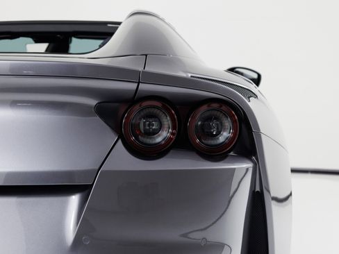 Used 2021 Ferrari 812 GTS RWD image 76