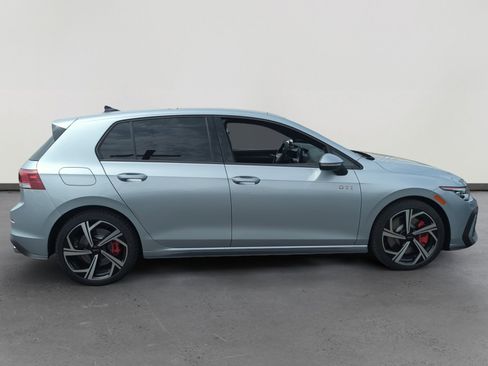 New 2025 Volkswagen GTI SE image 6