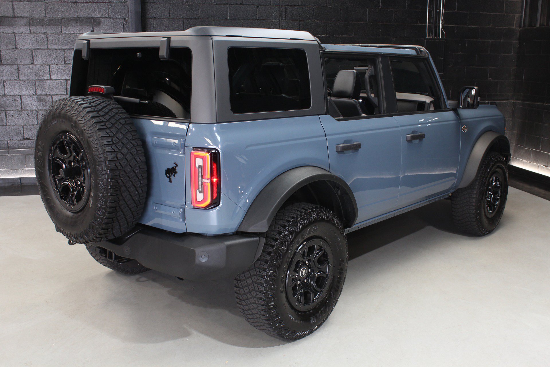 Used 2023 Ford Bronco Wildtrak AWD/4WD image 20