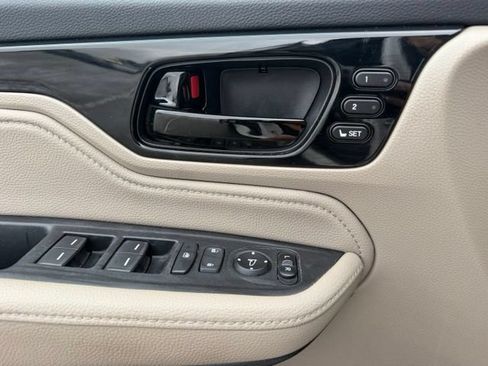 Used 2023 Honda Odyssey Touring image 22