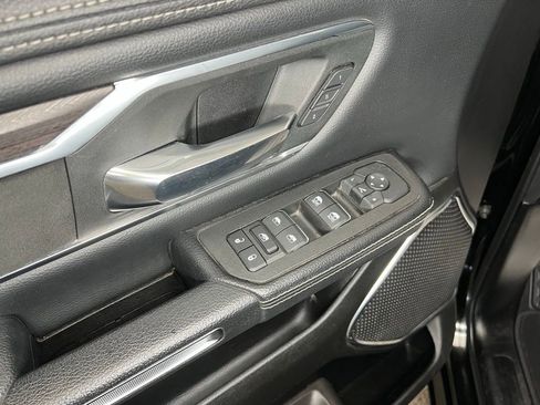 Used 2025 RAM 1500 Laramie image 15