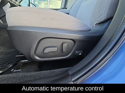 Used 2017 Subaru Forester 2.5i Premium w/ All-Weather Package image 13