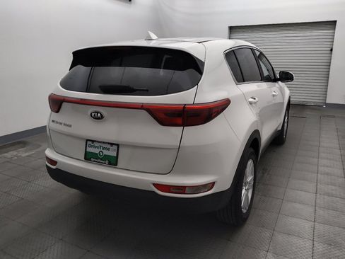 Used 2019 Kia Sportage LX FWD image 7