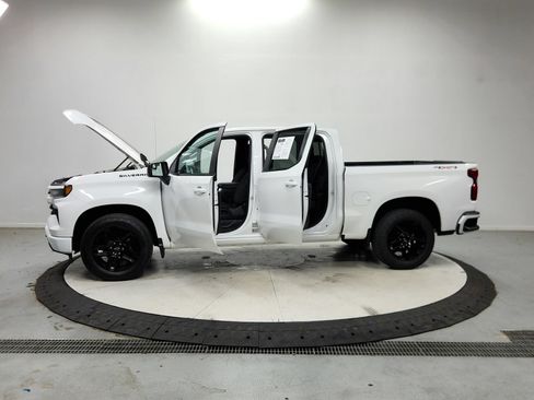 Used 2023 Chevrolet Silverado 1500 RST w/ Rally Edition AWD/4WD image 13