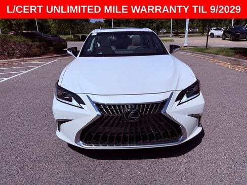 Certified 2024 Lexus ES 350 w/ Premium Package FWD image 2