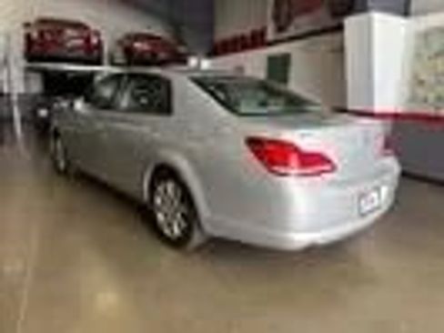 Used 2006 Toyota Avalon XLS image 6