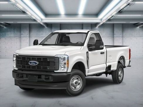 New 2026 Ford F250 XL w/ XL Chrome Package image 3