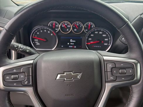 Used 2022 Chevrolet Silverado 1500 RST image 15