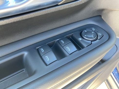 Certified 2023 GMC Terrain SLE w/ Driver Convenience Package image 16