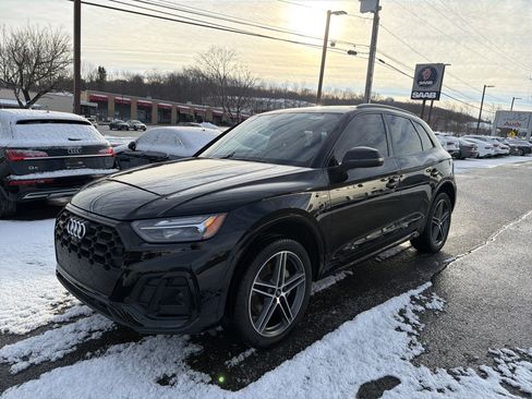 Certified 2023 Audi Q5 e Premium Plus w/ Premium Plus Package image 3